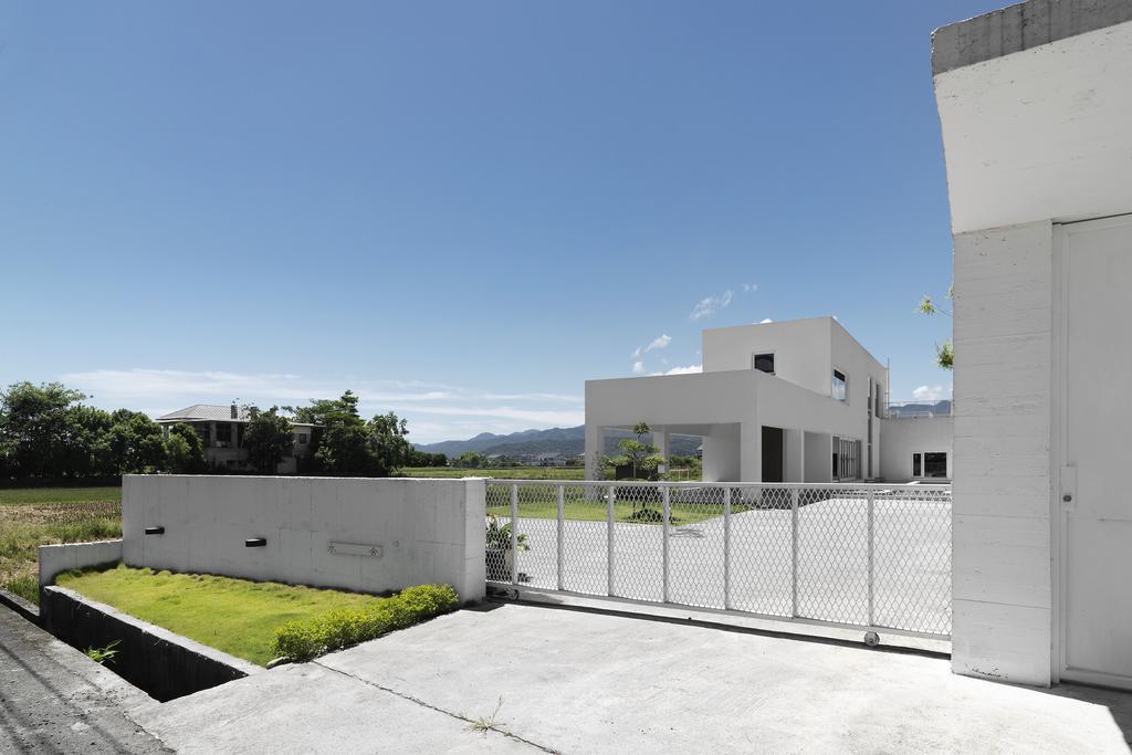 Water House Apartment Yilan Exterior photo